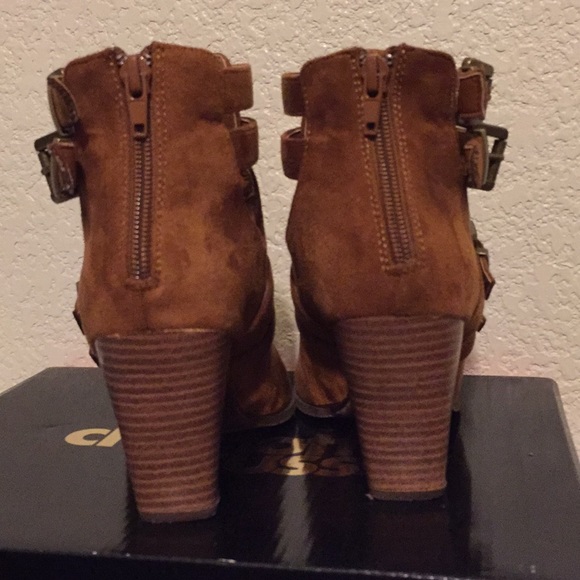 Booties - Picture 4 of 6